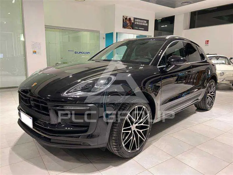 2022 Porsche MACAN