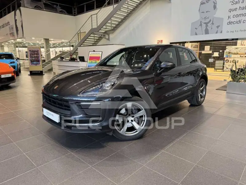 2022 Porsche MACAN