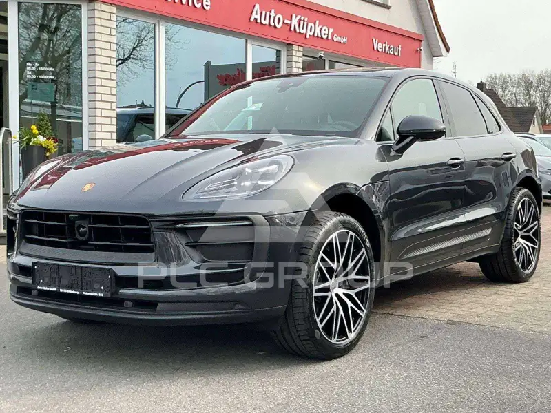 2022 Porsche MACAN