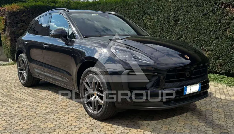 2022 Porsche MACAN