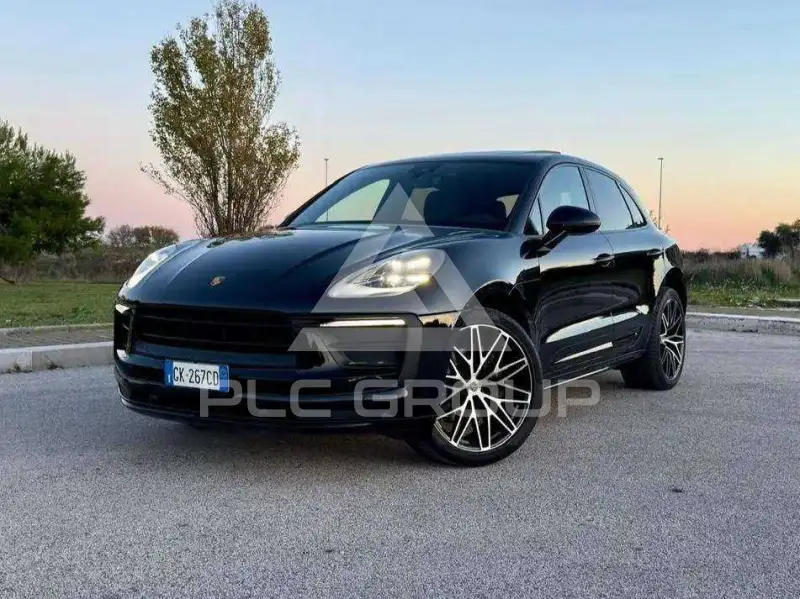 2022 Porsche MACAN
