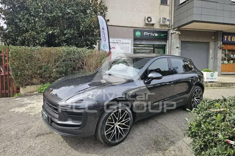 2022 Porsche MACAN