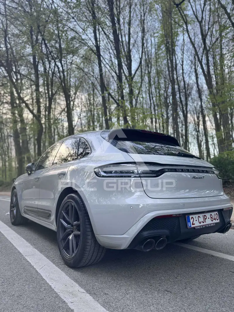 2022 Porsche MACAN