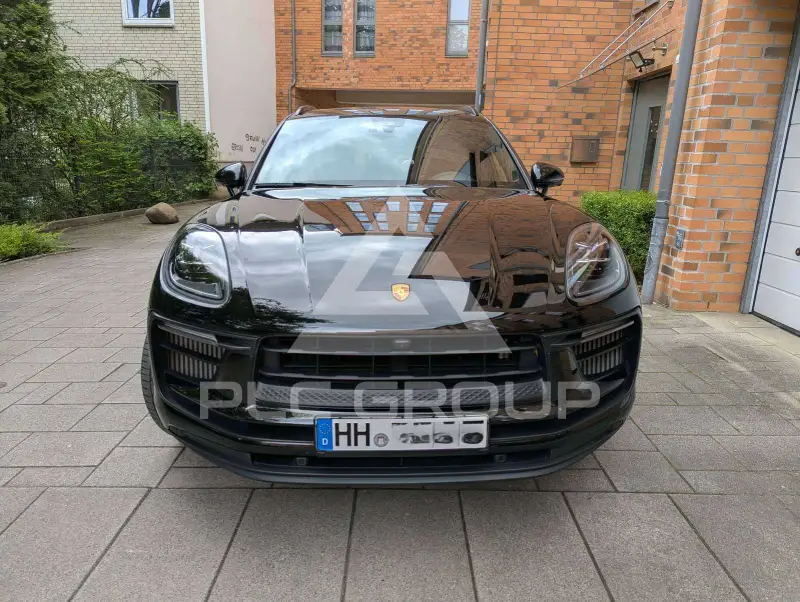 2022 Porsche MACAN