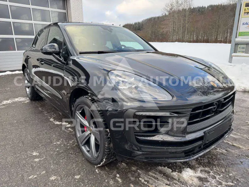 2022 Porsche MACAN