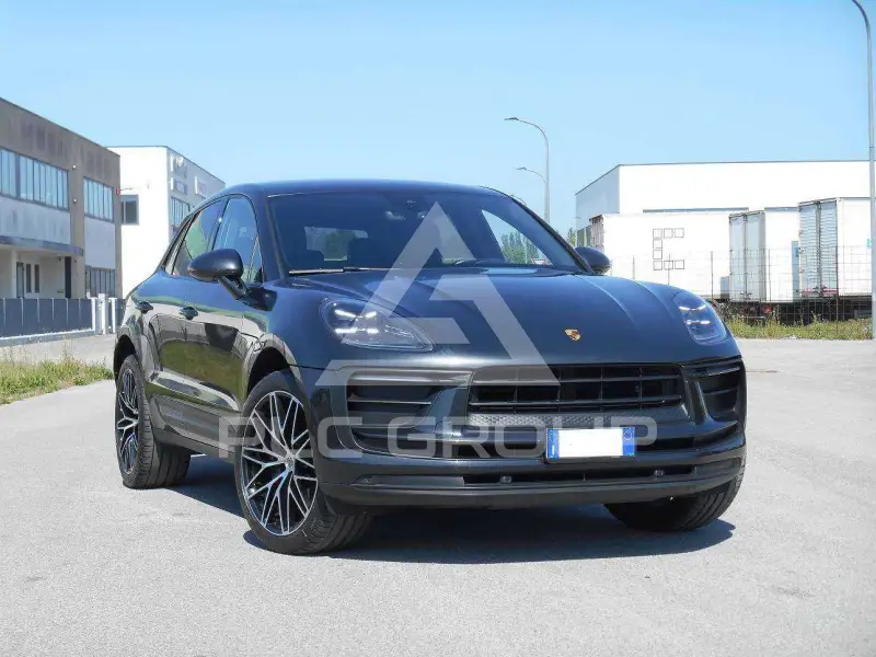 2022 Porsche MACAN