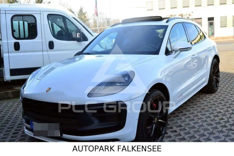 2022 Porsche MACAN