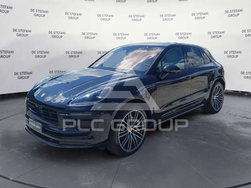 2022 Porsche MACAN