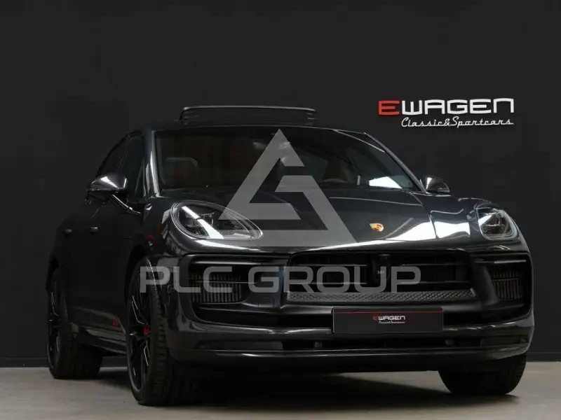 2022 Porsche MACAN