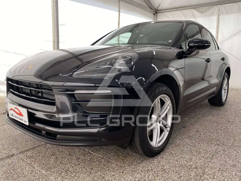 2022 Porsche MACAN