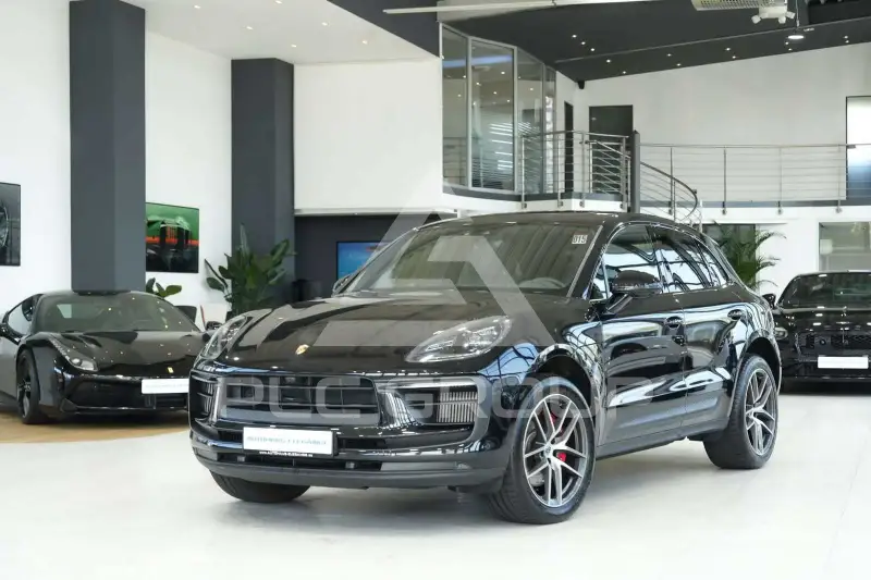 2022 Porsche MACAN