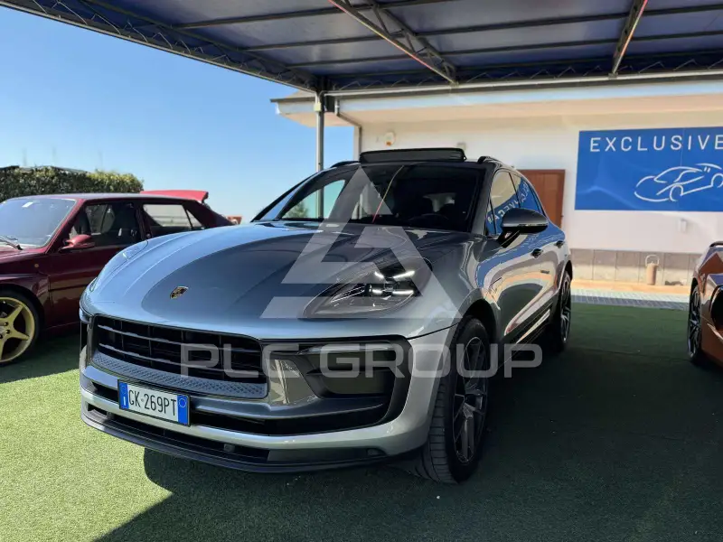2022 Porsche MACAN