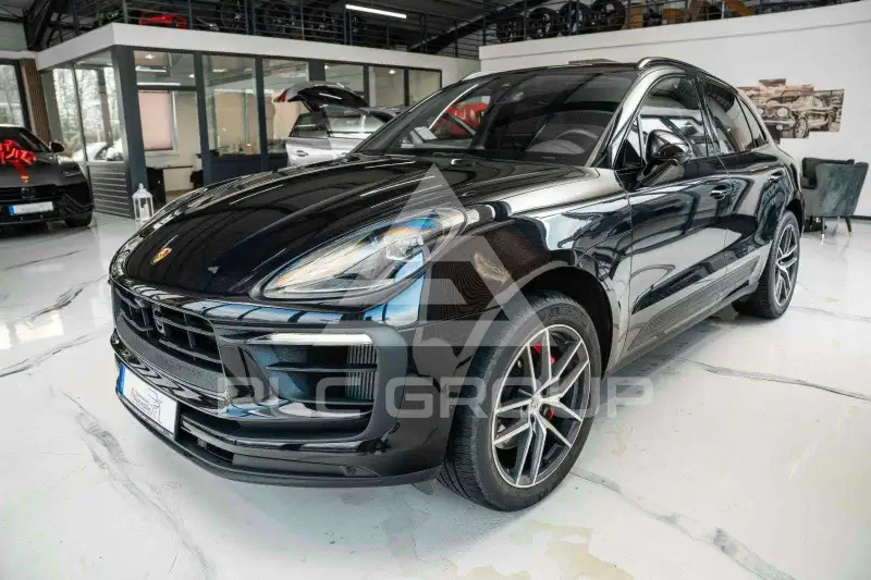 2022 Porsche MACAN