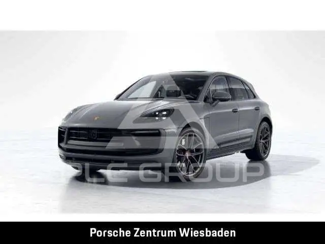 2022 Porsche MACAN