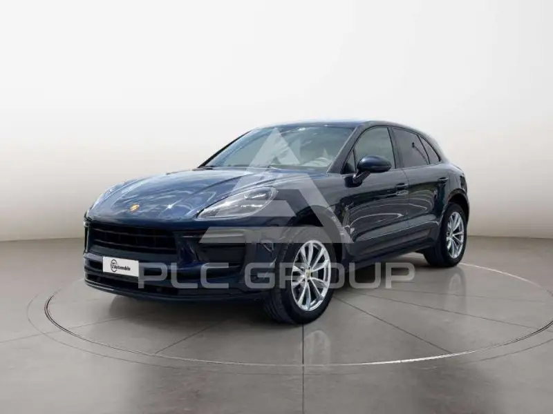 2022 Porsche MACAN