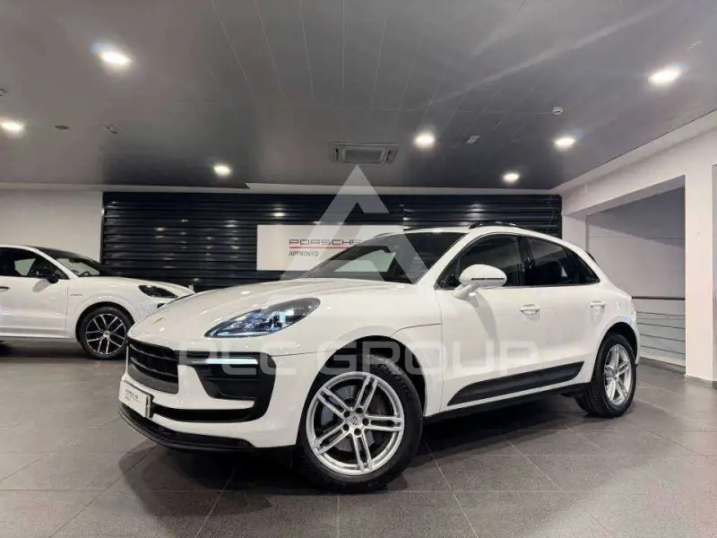 2022 Porsche MACAN