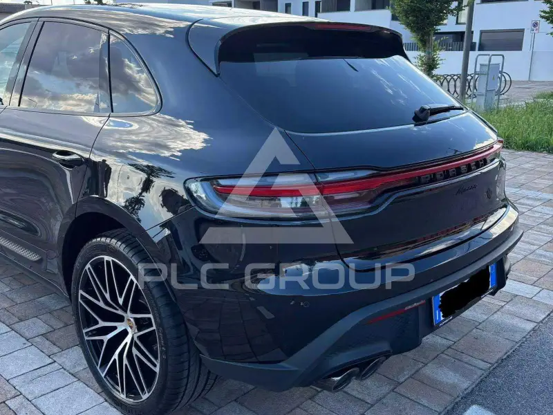 2022 Porsche MACAN