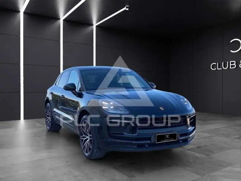 2022 Porsche MACAN