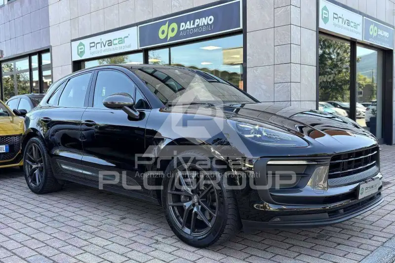 2022 Porsche MACAN