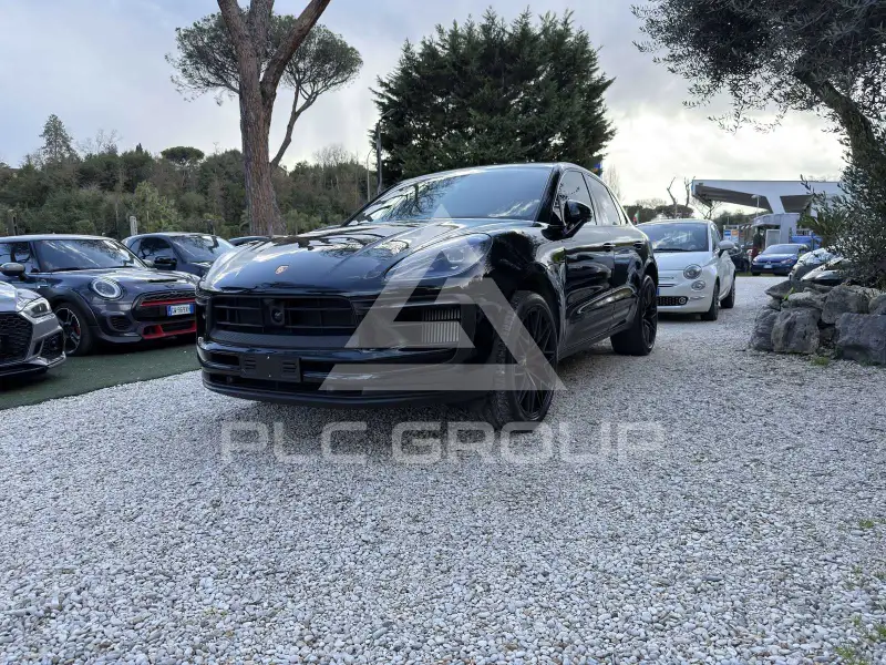 2022 Porsche MACAN