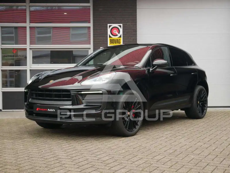 2022 Porsche MACAN