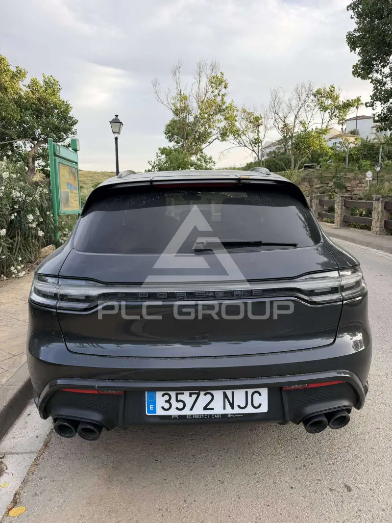 2022 Porsche MACAN