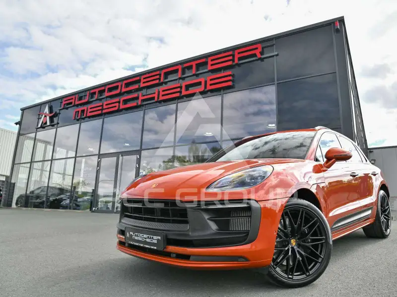 2022 Porsche MACAN