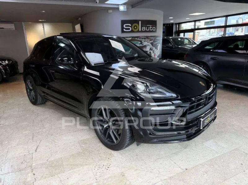 2022 Porsche MACAN