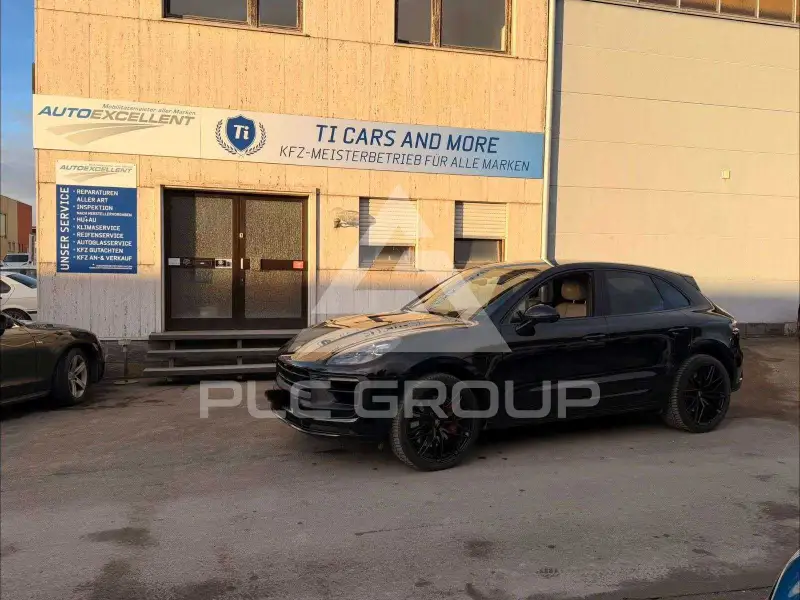 2022 Porsche MACAN