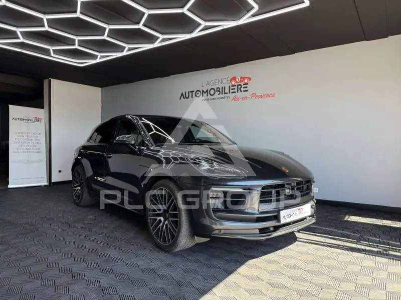 2022 Porsche MACAN