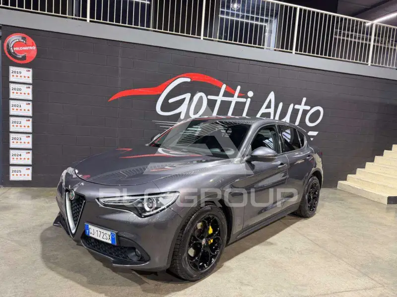 2022 Alfa Romeo Stelvio