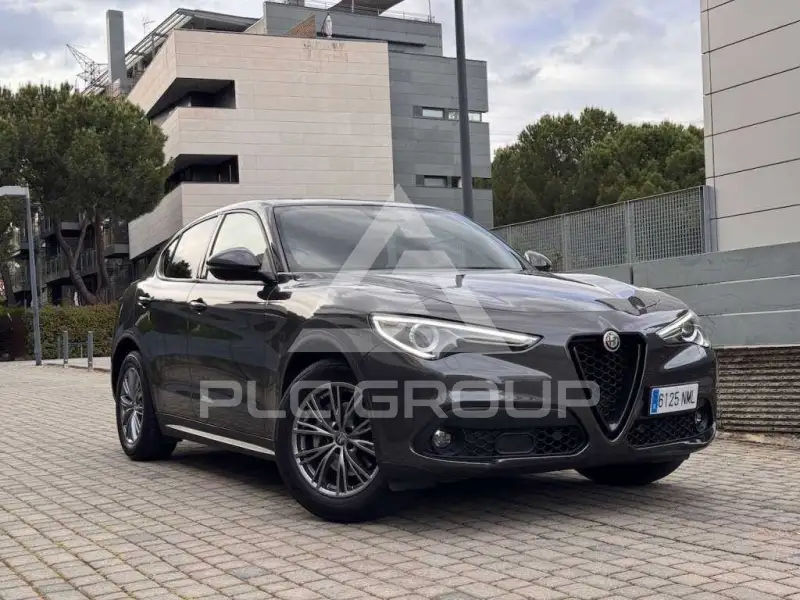 2022 Alfa Romeo Stelvio