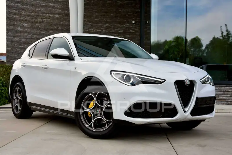 2022 Alfa Romeo Stelvio