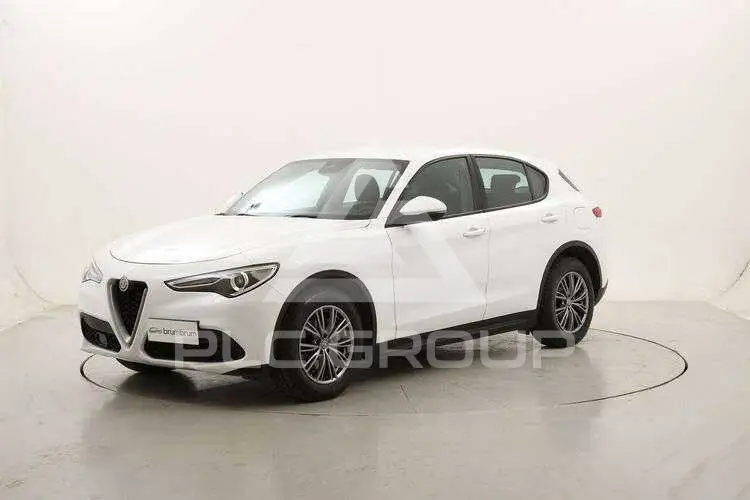 2022 Alfa Romeo Stelvio