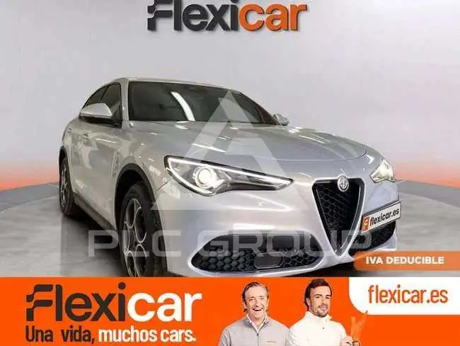 2022 Alfa Romeo Stelvio