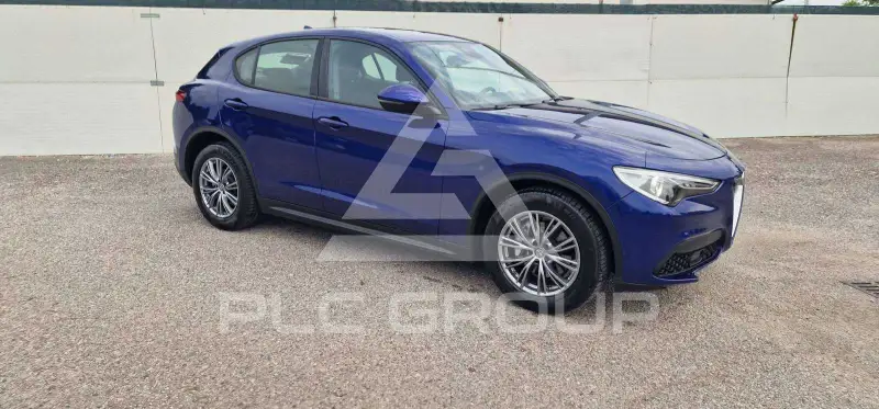 2022 Alfa Romeo Stelvio
