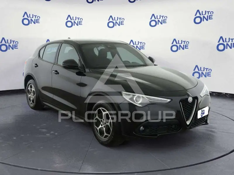 2022 Alfa Romeo Stelvio