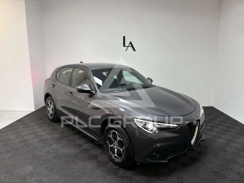 2022 Alfa Romeo Stelvio