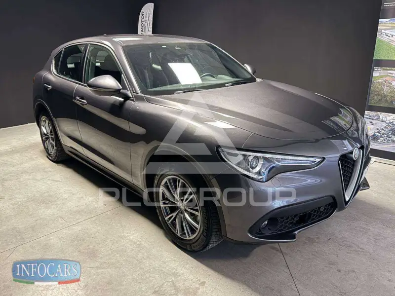 2022 Alfa Romeo Stelvio