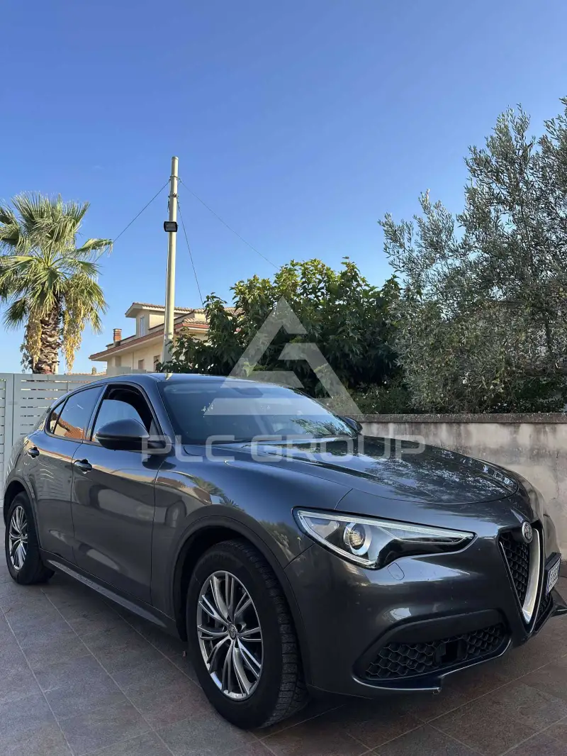 2022 Alfa Romeo Stelvio