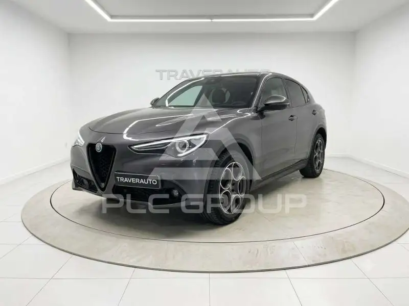 2022 Alfa Romeo Stelvio