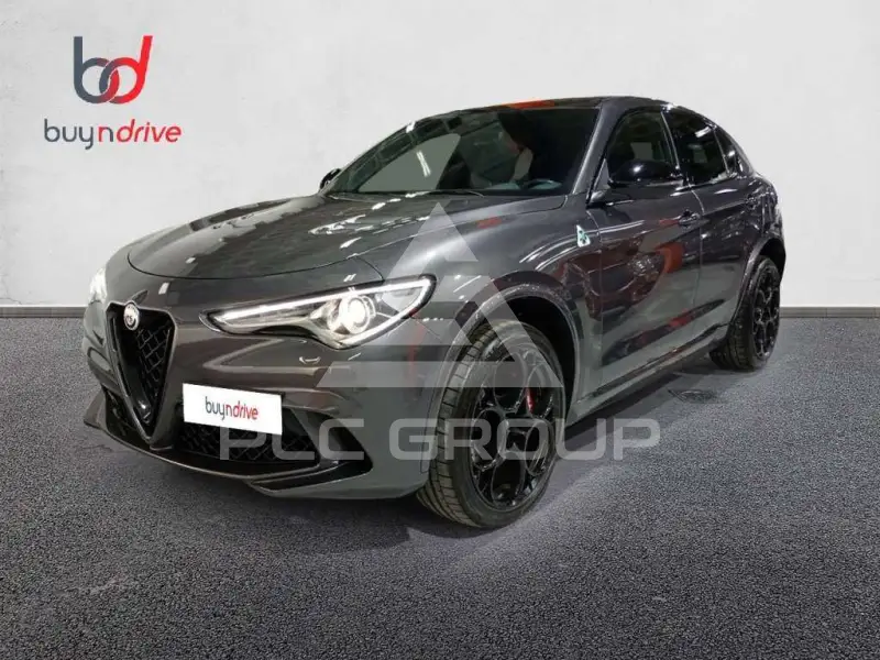 2022 Alfa Romeo Stelvio