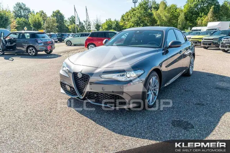 2022 Alfa Romeo Giulia
