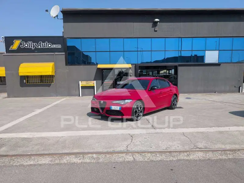 2022 Alfa Romeo Giulia
