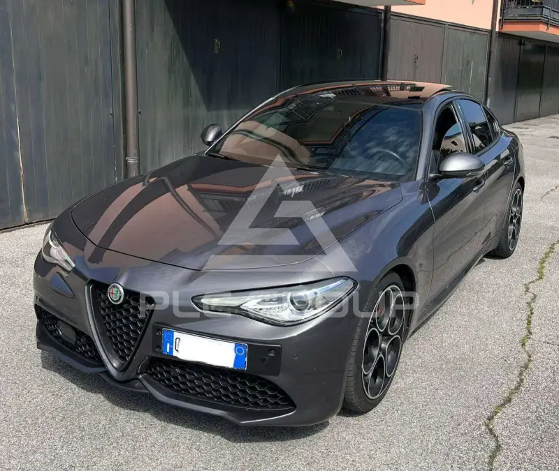 2022 Alfa Romeo Giulia