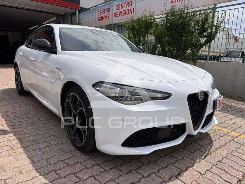 2022 Alfa Romeo Giulia