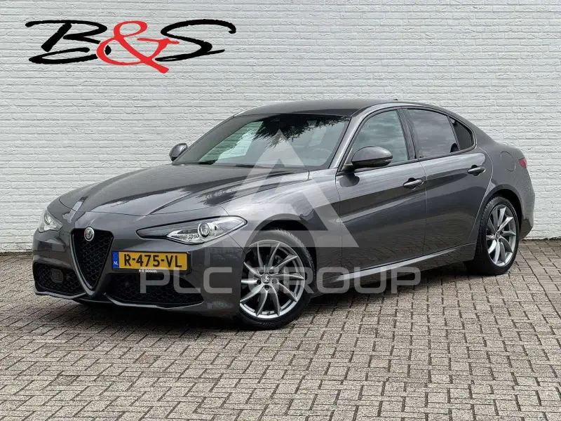 2022 Alfa Romeo Giulia