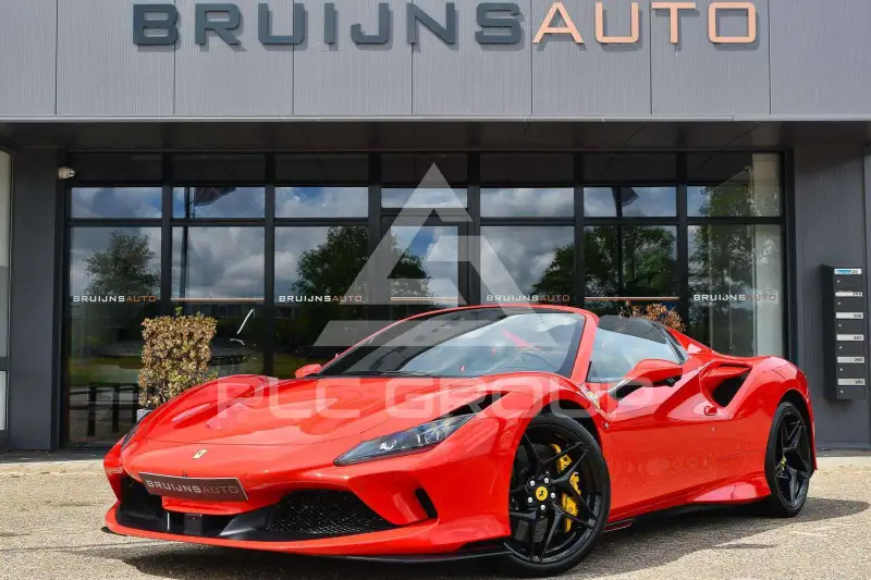 2022 Ferrari F8