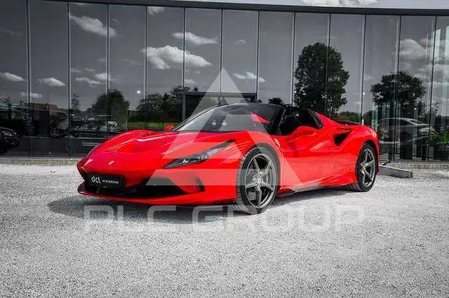 2022 Ferrari F8