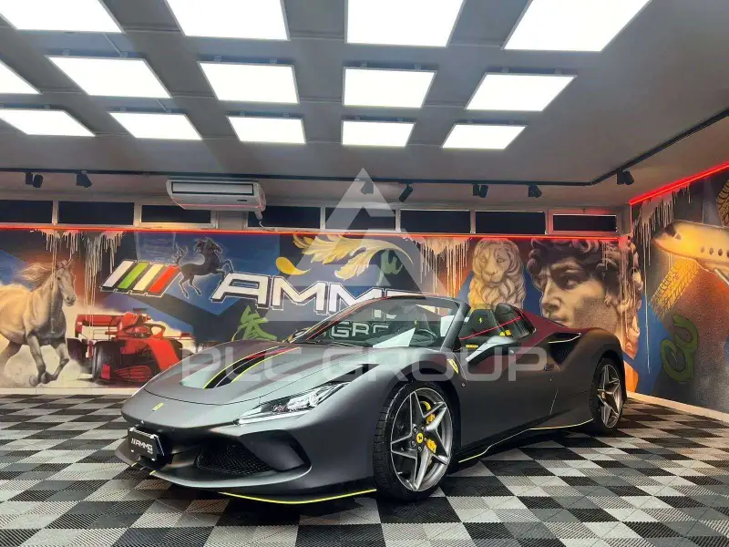 2022 Ferrari F8
